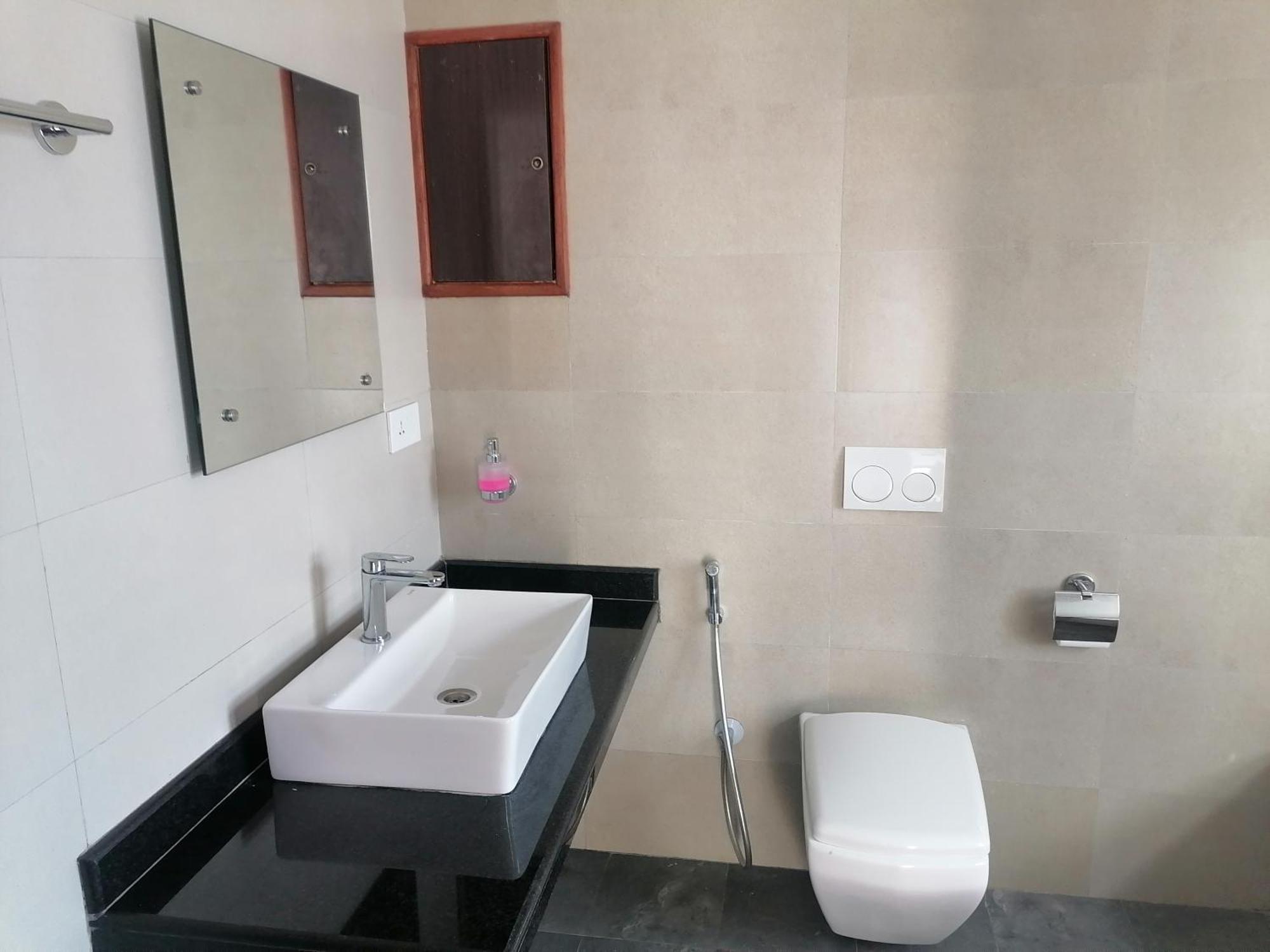 Urban Boutique Hotel Pokhara Bagian luar foto