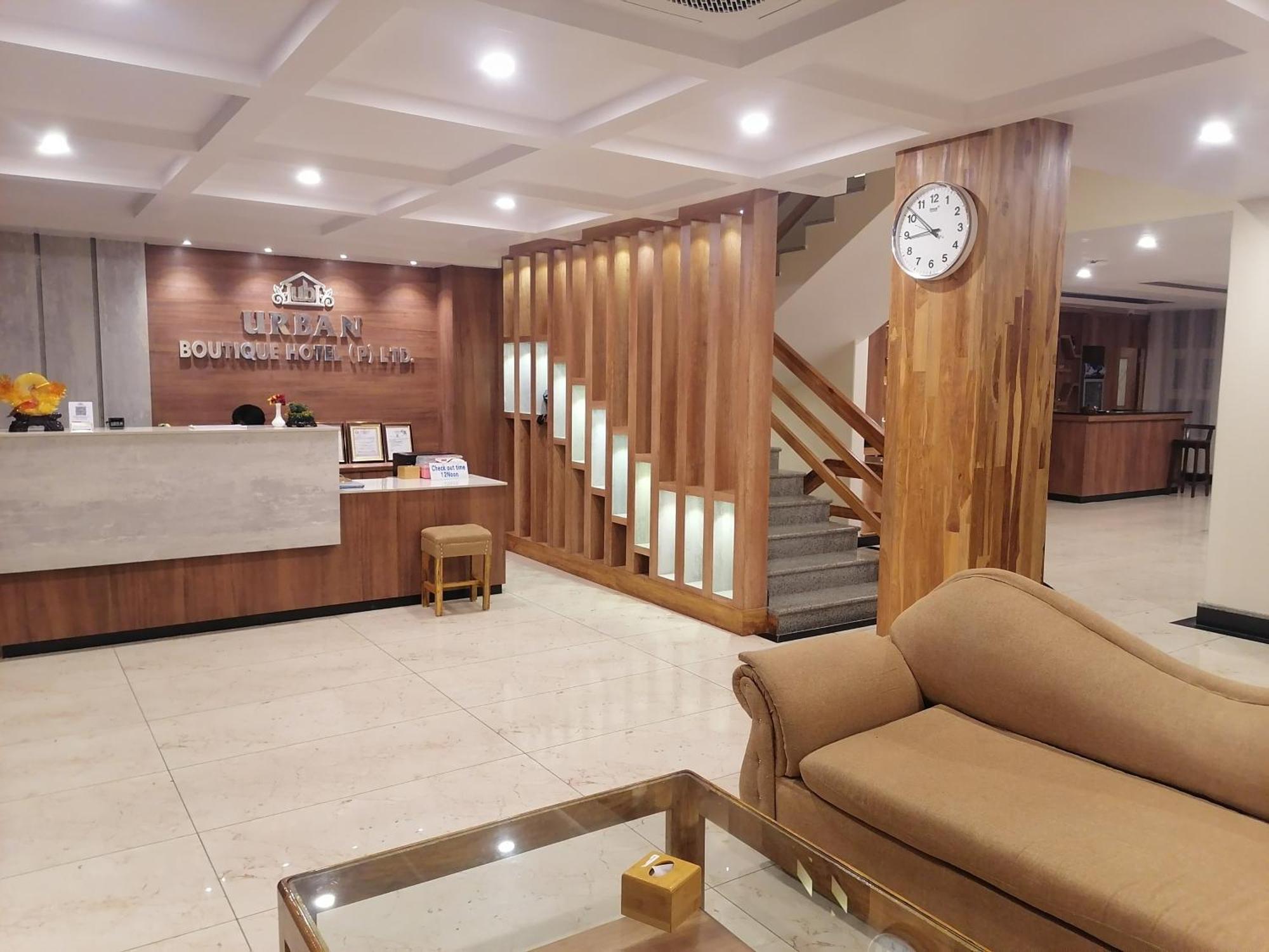 Urban Boutique Hotel Pokhara Bagian luar foto